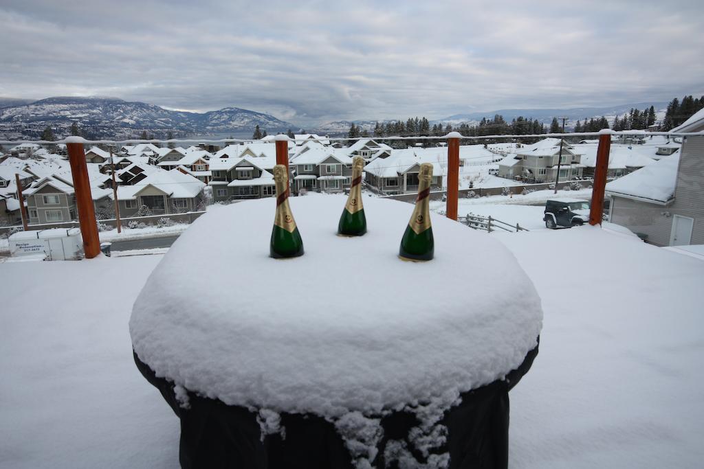 A Okanagan Lakeview Inn Kelowna Eksteriør billede